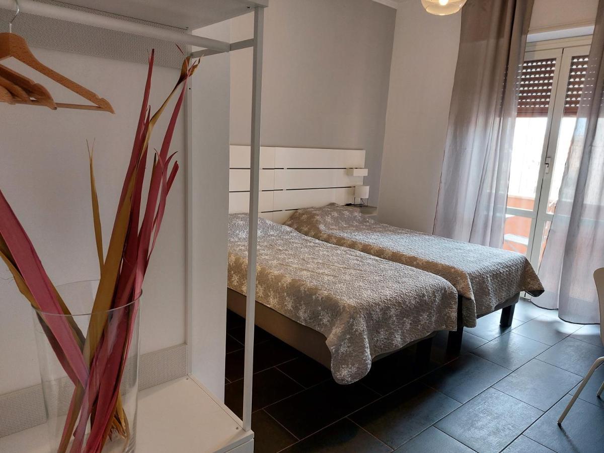 San Lorenzo Accomodation Rome Exterior photo
